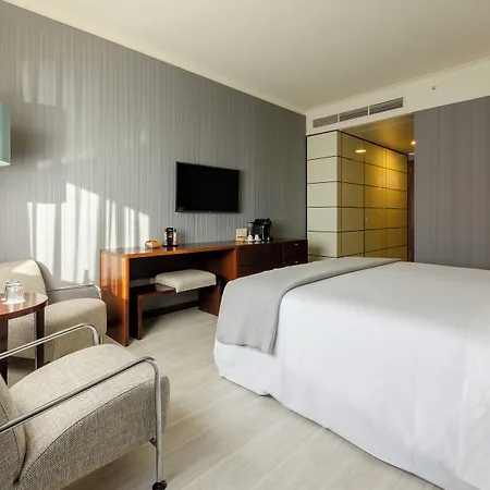 Olissippo Oriente 4* ליסבון
