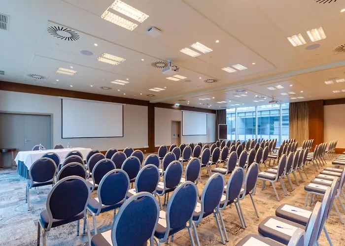 Hotel Olissippo Oriente 4*