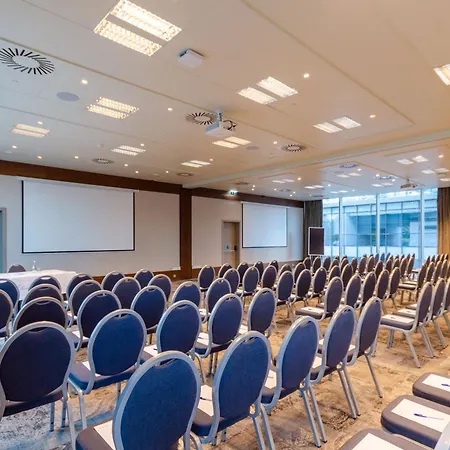 Hotel Olissippo Oriente 4*