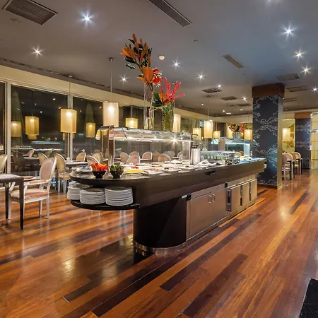 Olissippo Oriente 4*